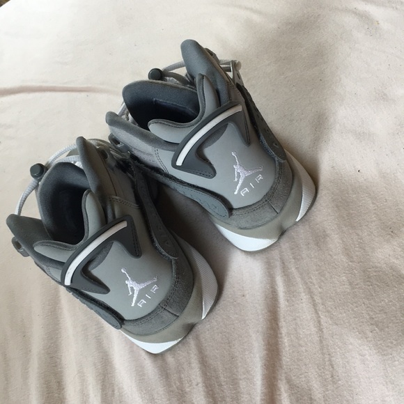 Grey Suede Jordan’s - Picture 3 of 4